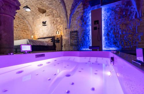 Auxerre Apartment | Cave privatif by XELA