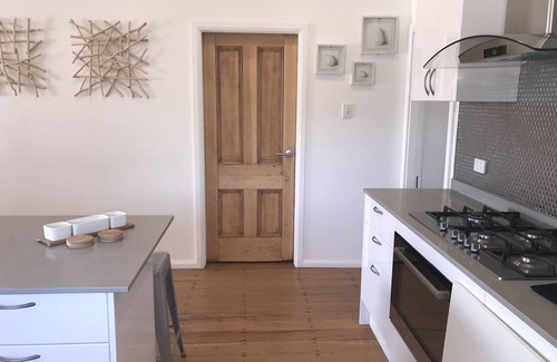 Helensburgh House | Cawley's Cottage BnB Helensburgh Amazing facilities . Close to beaches ,cafes.