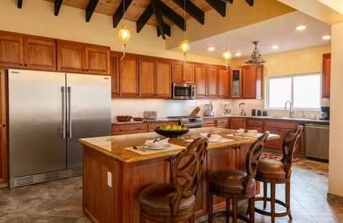 Estate Enighed House | Cay Syrah! 6 bedroom home! Solar/battery backup