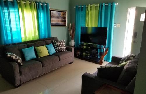 Caribbean Estates House | Caymanas estate beautiful two bedroom suites