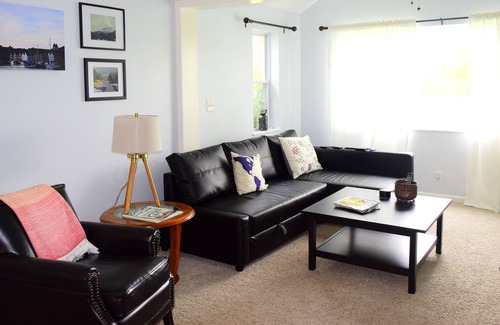 Cayuga House | Cayuga Dacha...Lakefront retreat in the beautiful Finger Lakes