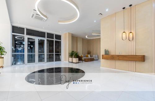 Urbanizacion Eliana Apartment | CB1637 | Último Piso con Vista Costera y Balcón
