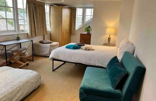 Rotherhithe House | CB53 Tower Bridge Townhouse 2 bathrooms & Free parking