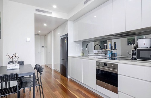 Braddon Apartment | CBD 2BR Apt perfect for Business stay or holiday