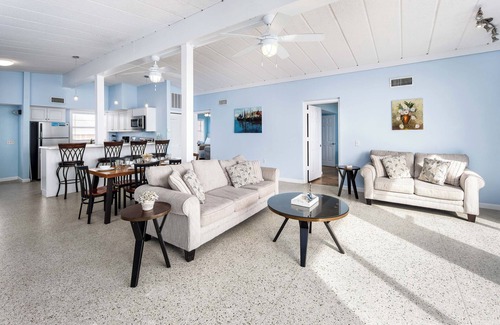 Fort Walton Beach House | CBH A - Where summer is a state of mind!