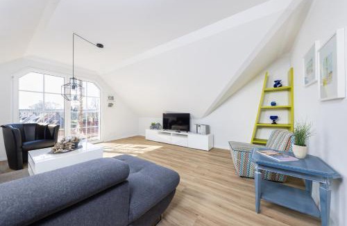 Hohe Dune Apartment | CBlue "Ferienhaus am Yachthafen - Yacht"