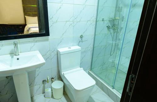 Abuja Apartment | Cc & Cg Homes Cozy 2 Beds Apart-24Hrs Power WIFI Security