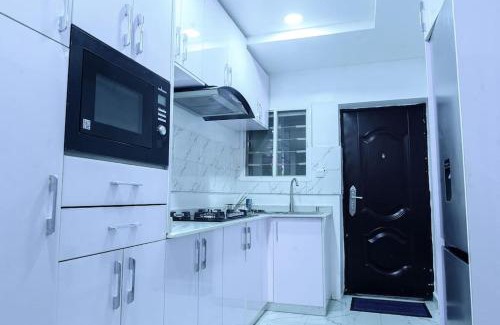 Abuja Apartment | Cc & Cg Homes Cozy 2 Beds Apart-24Hrs Power WIFI Security
