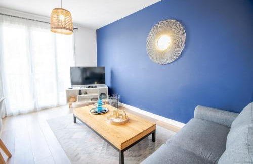 La Fuye-Velpeau Apartment | Ce rêve bleu