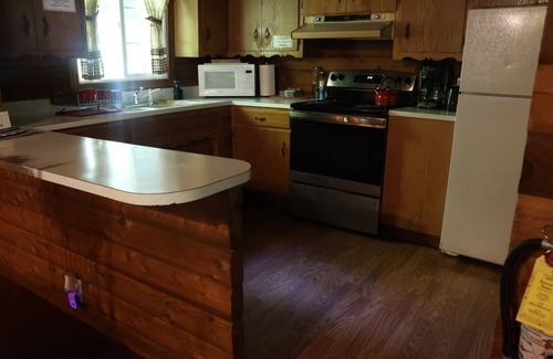 Ashford Cabin | Cedar Cabin at Rainier Lodge, 0.4 mi from Mt Rainier