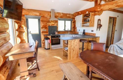 Upper Sapey House | Cedar Cabin