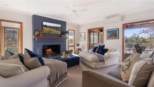 Canyonleigh House | Cedar Cottage