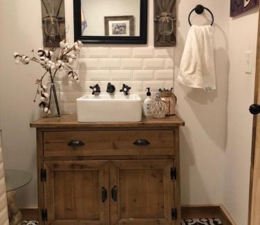 Gallion House | Cedar cross cabin
