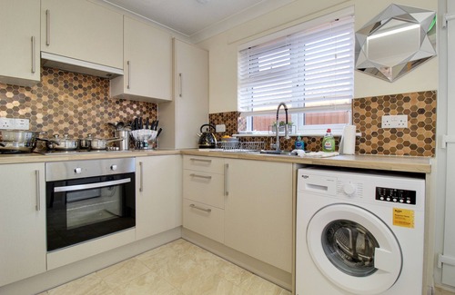 Holbeach House | Cedar Drive, Holbeach - 1 to 4 - Self Catering