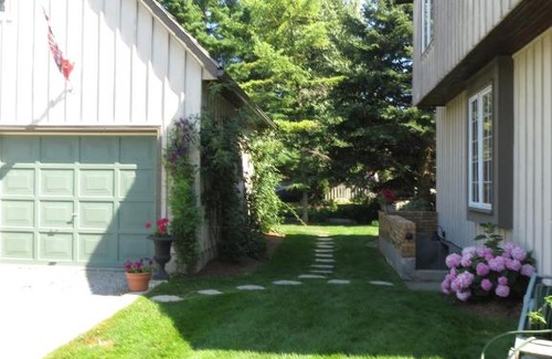 Historic Old Town Bed & Breakfast | Cedar Gables Bed & Breakfast