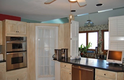 Deep Hole House | Cedar Gables