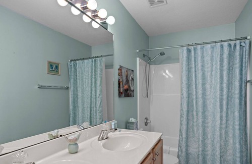Camdenton Condo | Cedar Glen 133-2C - Walk-in Unit with Great View on the Quiet Side!