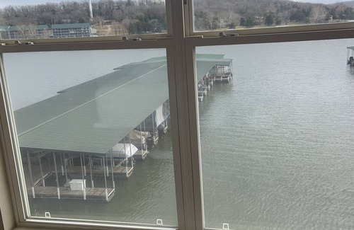 Camdenton Condo | Cedar Glen Penthouse Condo w/loft. Lake of the Ozarks. Free boat slip. 5 stars!