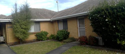 Morwell Hotel | Cedar Lodge Motel