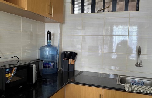 Nanyuki Apartment | Cedar Luxe Apartments with Mt Kenya views. Family friendly! Walk to Cedar Mall