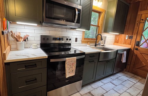 Drasco Cabin | Cedar Pines Cabin – Relax & Unwind in Peaceful Tannenbaum