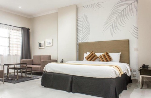 Blantyre Hotel | Cedar Place Limited