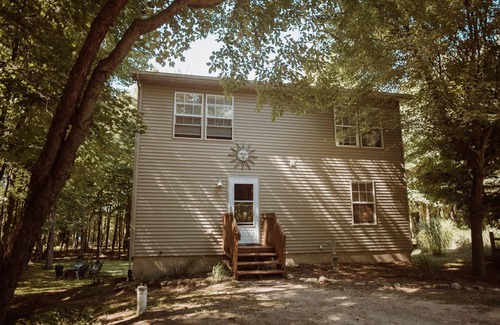 Pentwater Cottage | Cedar Point Cottage- Perfect Lake Michigan Retreat