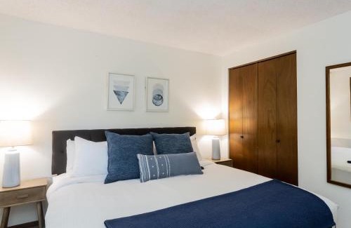 Deming House | Cedar Suite at Snowater