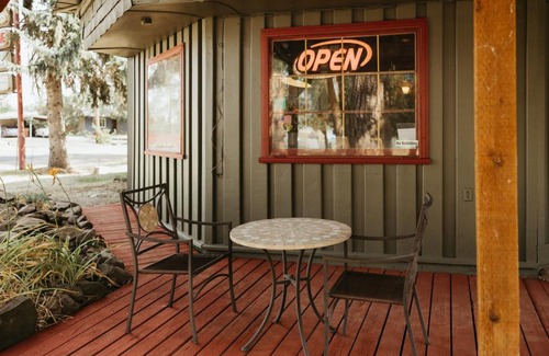 Spokane Hotel | Cedar Village Motel
