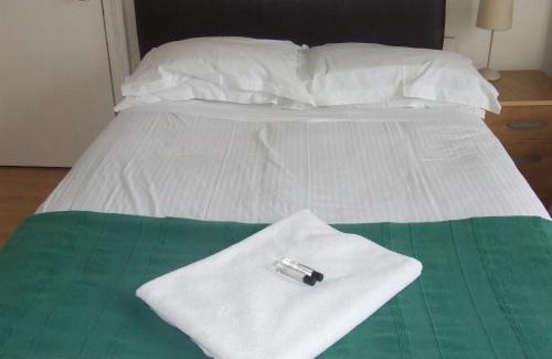 West Thornton House | Cedars House Hotel