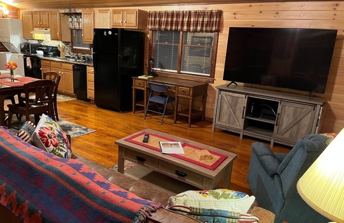 North Fork Cabin | Cedarwood Cabin