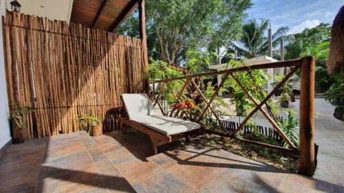 Bacalar Hotel | Cedro Rojo
