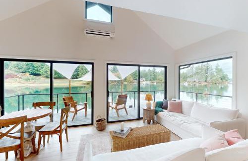 Fox Island House | Cedrona Cove Cottage
