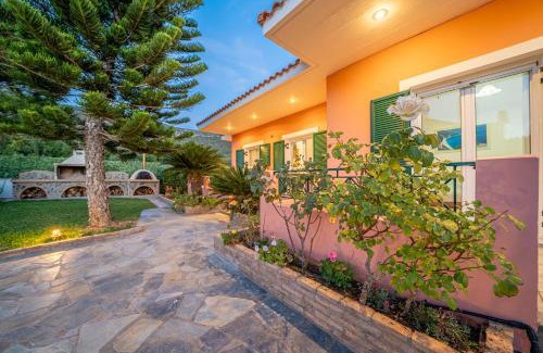 Razata House | cefalonian hideaway