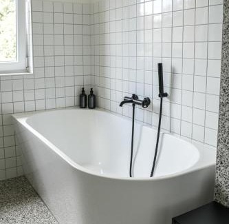Ceska Trebova Apartment | Celý apartmán v rodinném domě s vanou a krbem