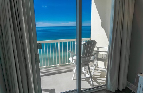 West Panama City Beach Condo | Celadon 15th private parking + Beach Chair Service!