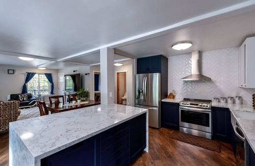 Echo Lake House | CELEBRATIONS VILLA: Wedding, reunion, B’Day, RV Parking