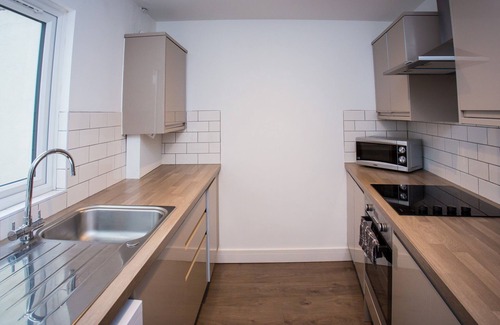 Montpelier Apartment | Celebrity Apartments Brighton, Powis Square