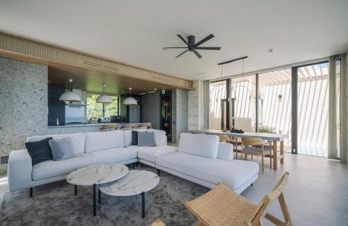 Azama Apartment | CELEVI Nanjo セレビィ 南城