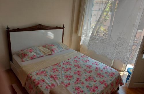 Ayvalik City Center House | Celil Pansiyon