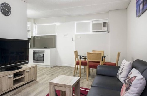 Fremantle Apartment | Celina's Ocean View Studio