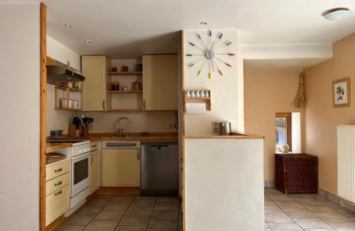 Hastiere-Lavaux House | Celine - Maurenne