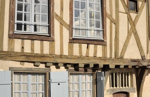 Chartres Cottage | - Cellar Chantault -