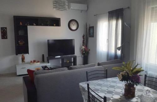 Chalcis Apartment | cELLATE cozy home