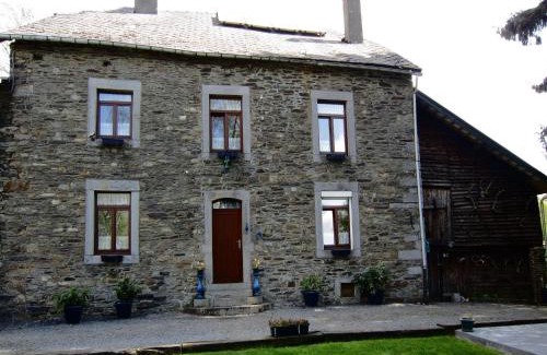 Nadrin House | Celtic Charm in Berismenil