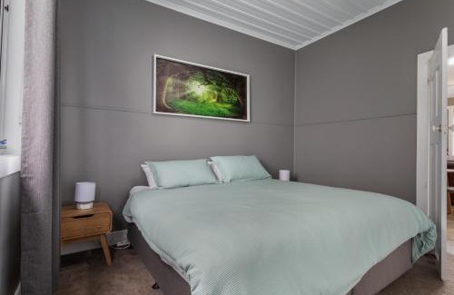 Scottsdale House | Celtic Cottage, Scottsdale