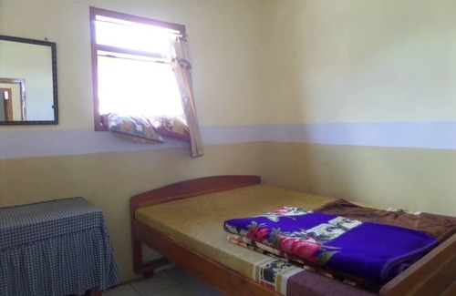 Tengger Caldera House | Cemara Lawang Homestay, bedroom sharing bathroom1