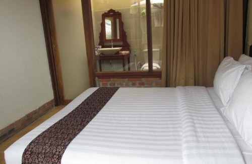 Borobudur House | Cempaka Villa