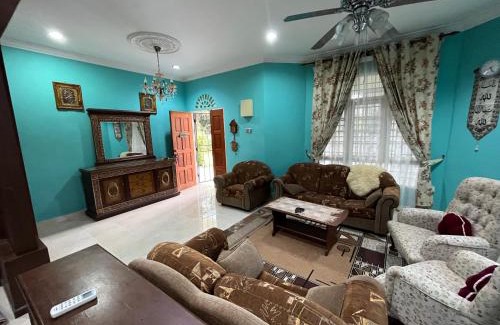 Kampung Titian Baru House | Cendana Residence Homestay 6 Bukit Payong KT