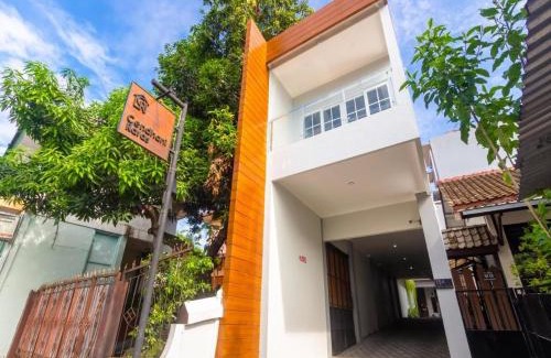 Yogyakarta House | Cendhani Raras Residence